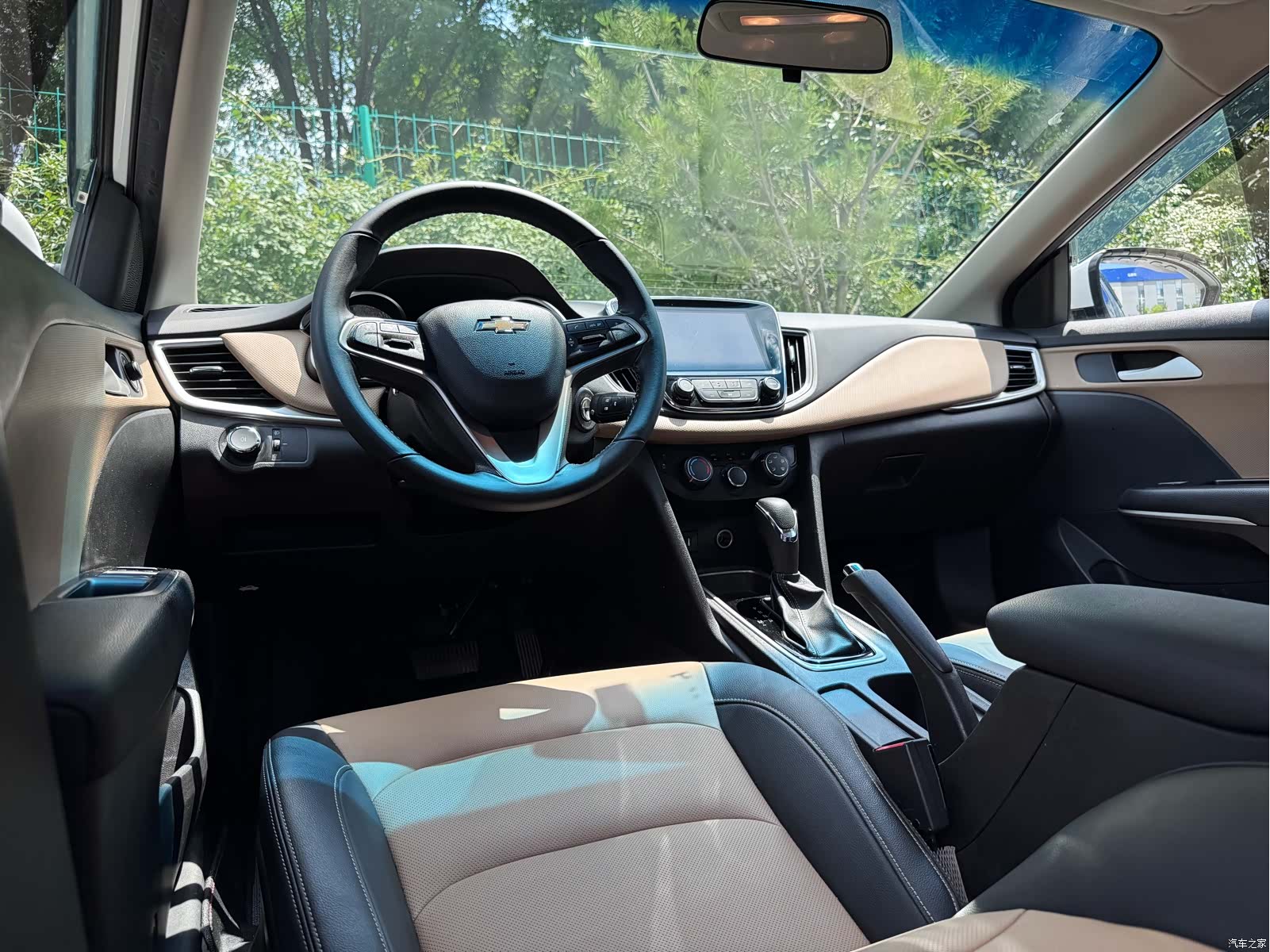 Chevrolet 320, 2021 15