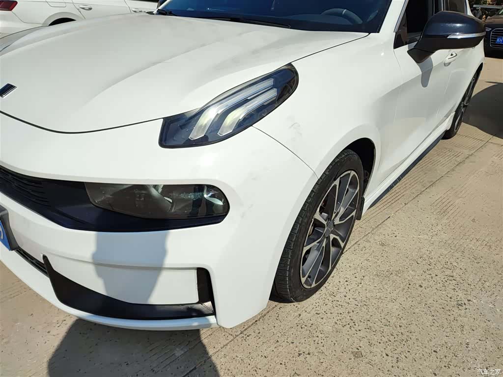 Lynk & Co 01, 2020 24