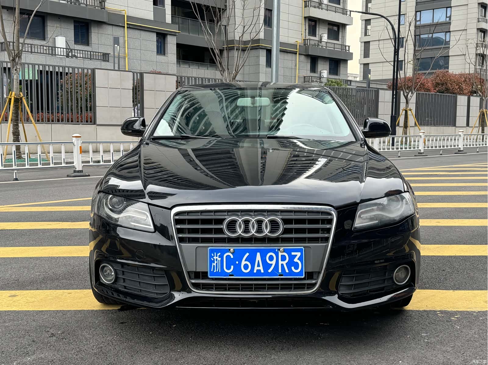 Audi A4L, 2011 все фото