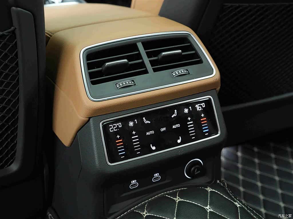 Audi A7L, 2022 16