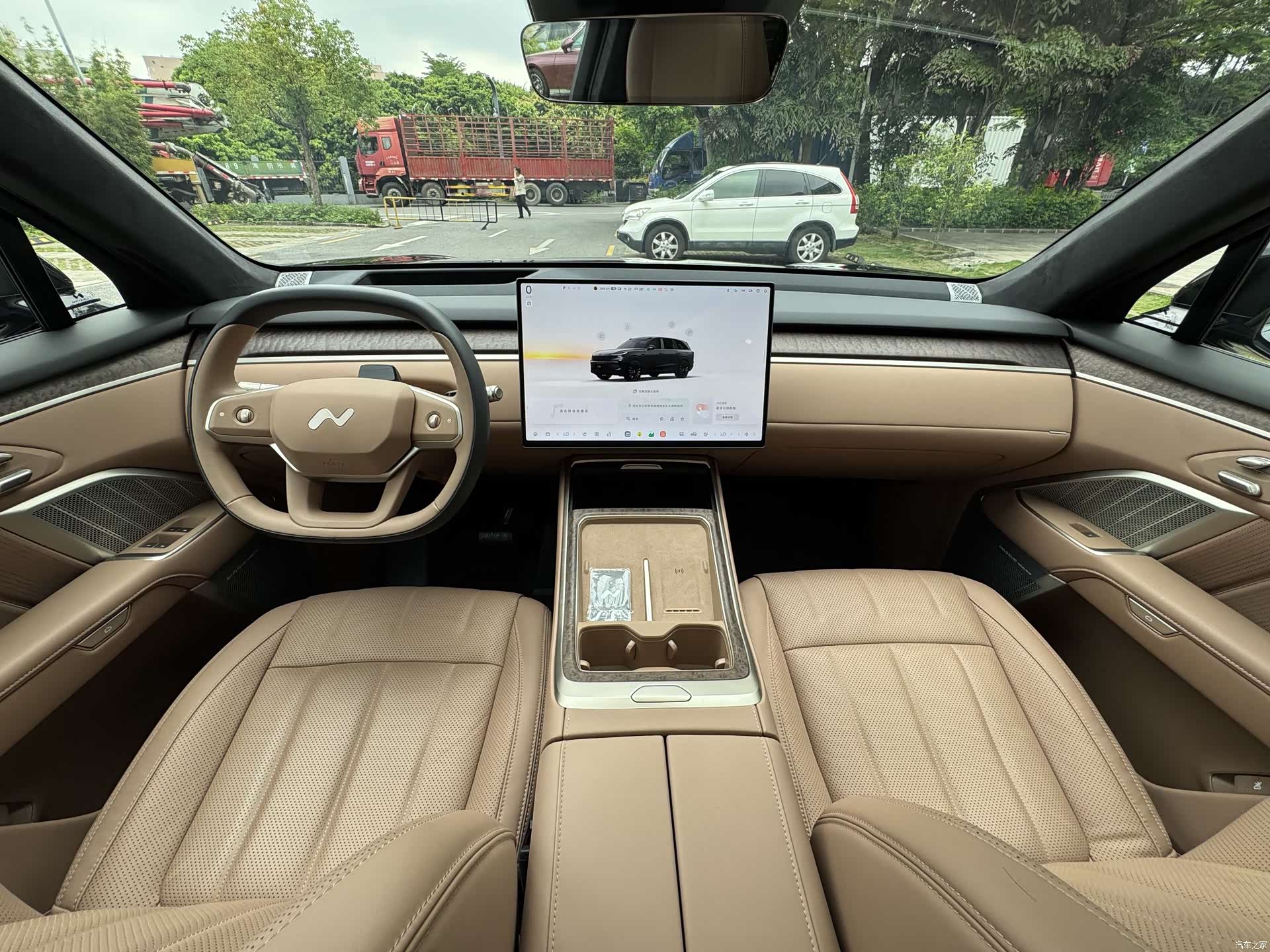 NIO L90, 2025 8