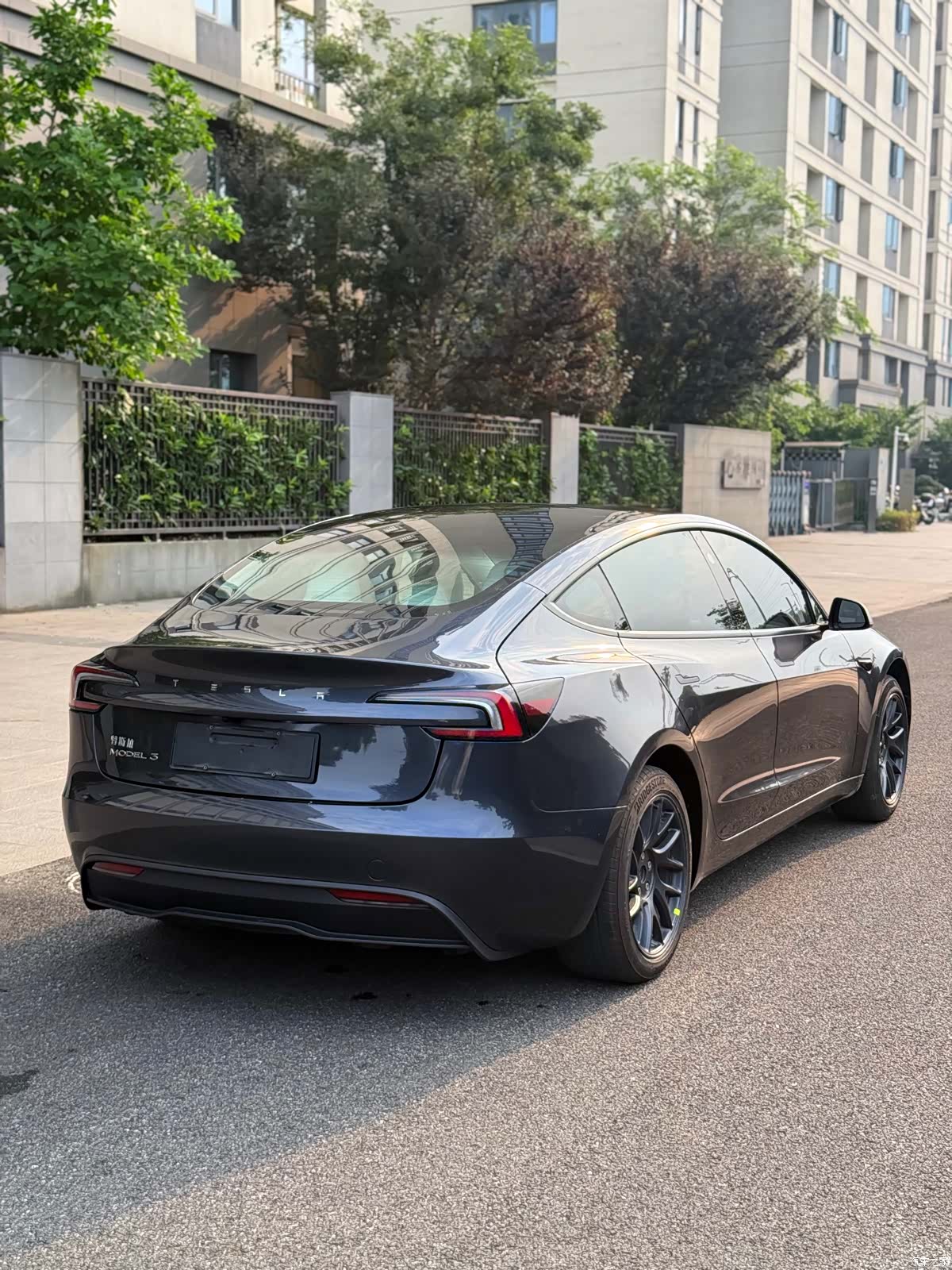 Tesla Model 3, 2024 11