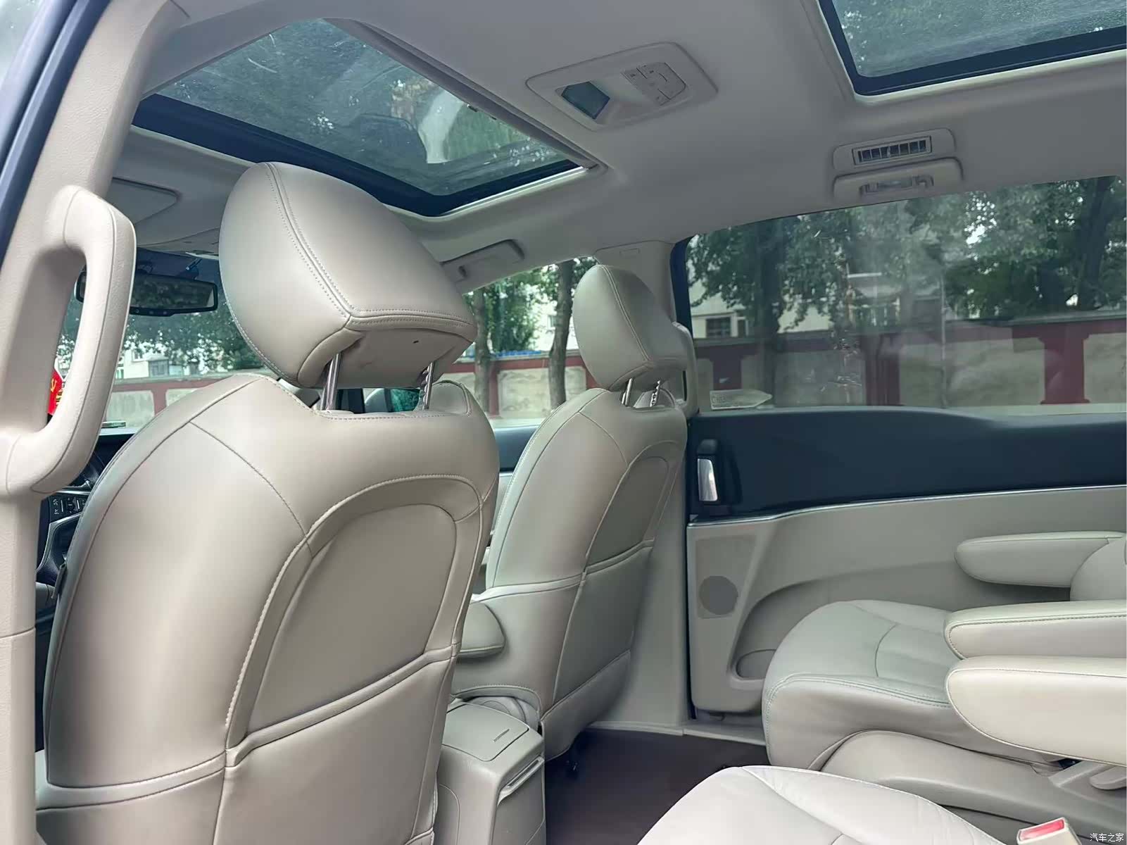 Buick GL8, 2015 14