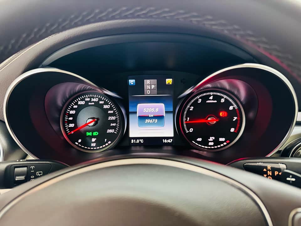 Mercedes-Benz GLC Mercedes-Benz GLC