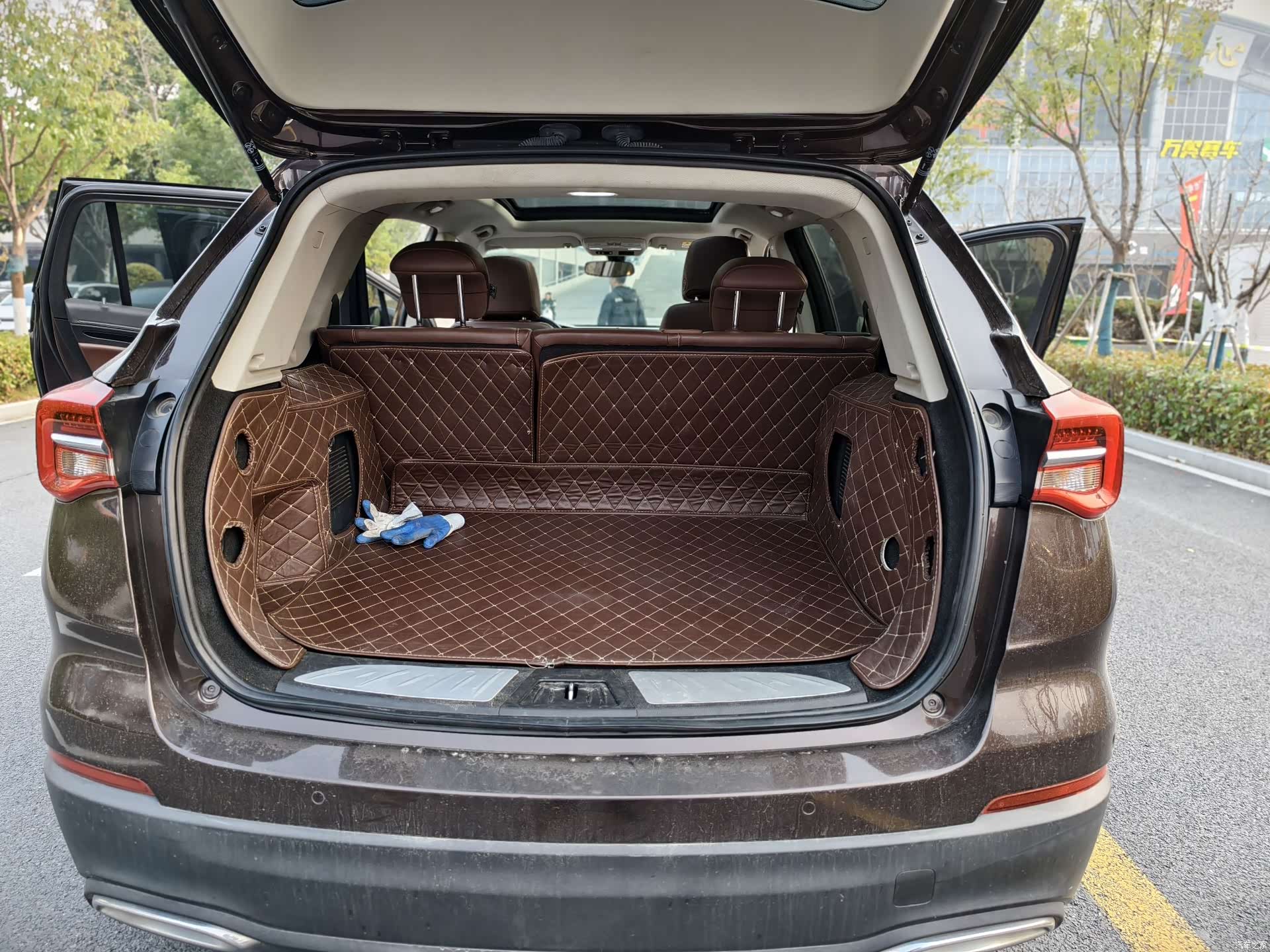 Buick Envision Plus, 2022 9
