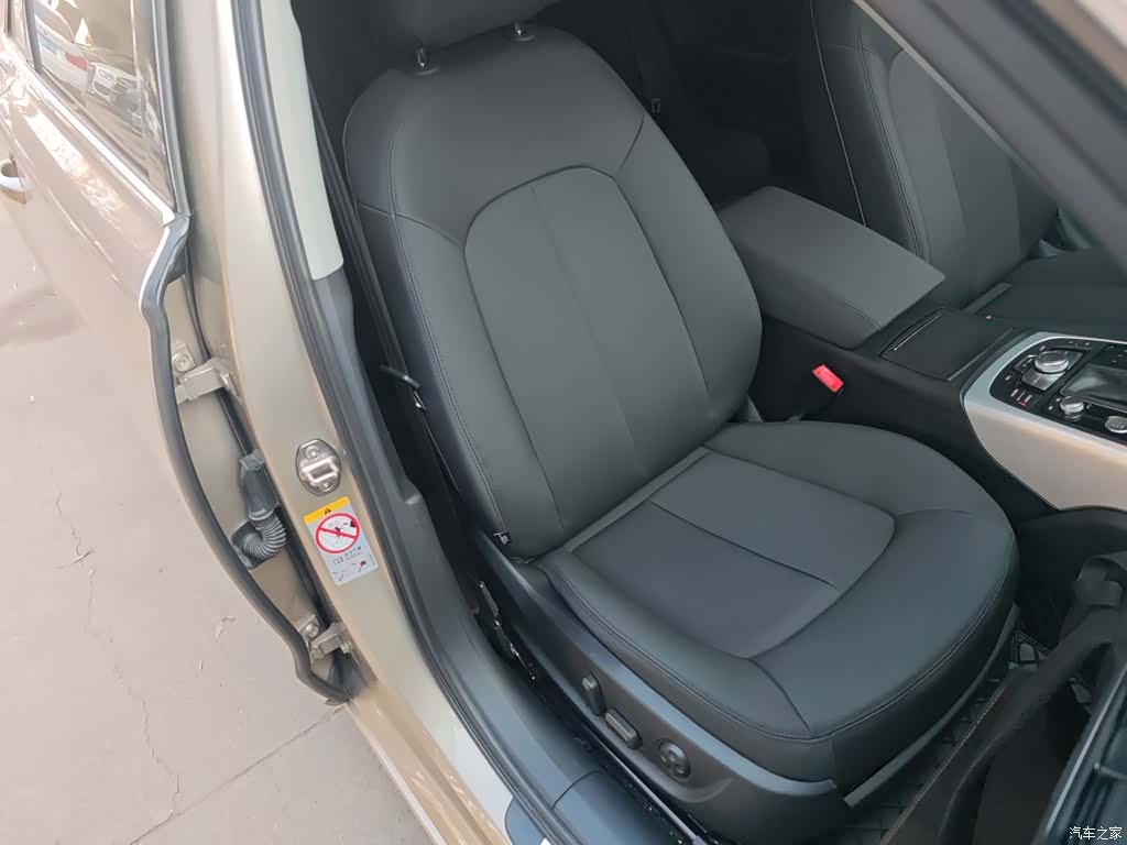 Audi A6L, 2016 21