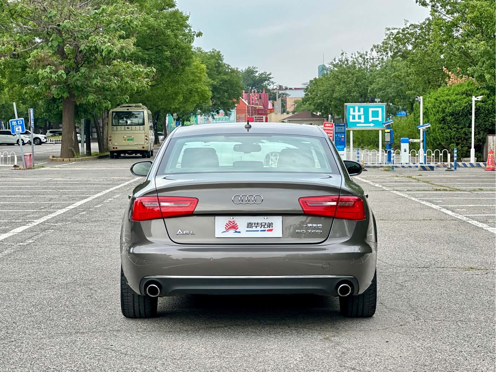 Audi A6L, 2012 10