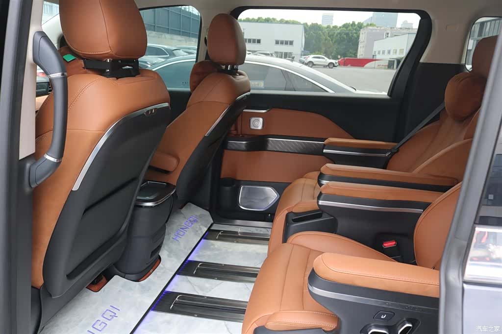 Hongqi HQ9, 2024 11