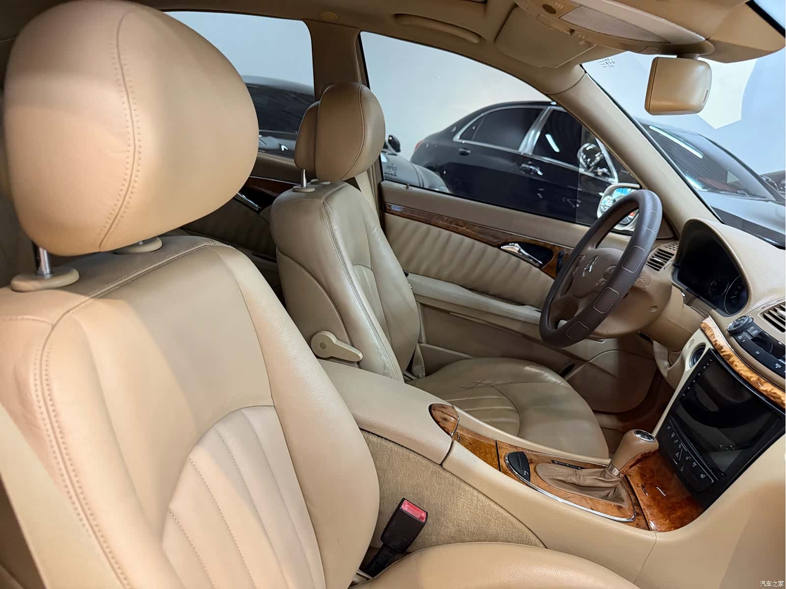 Mercedes-Benz E-Class, 2008 21