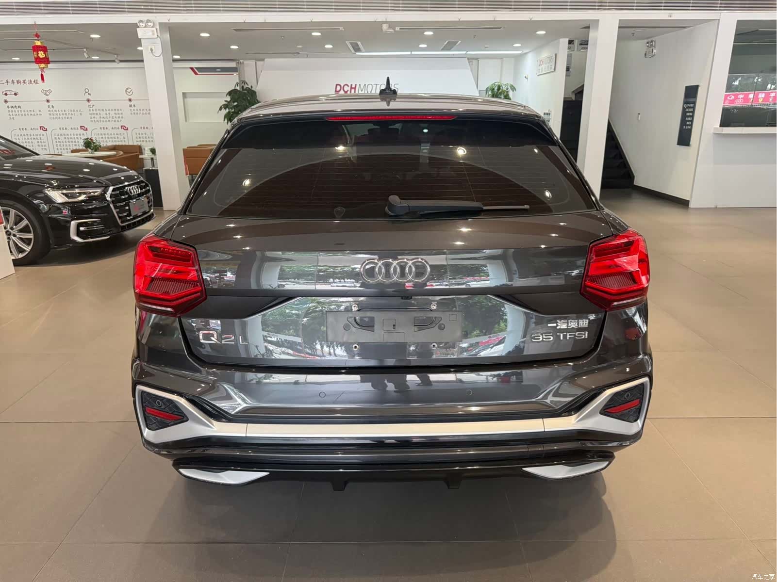Audi Q2L, 2022 все фото