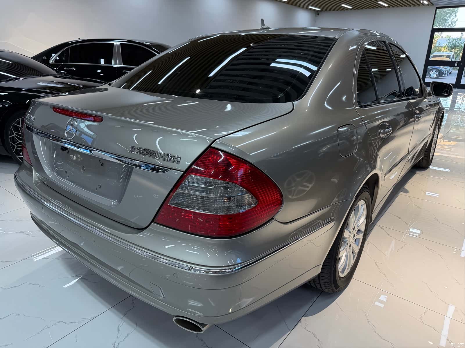 Mercedes-Benz E-Class, 2008 4