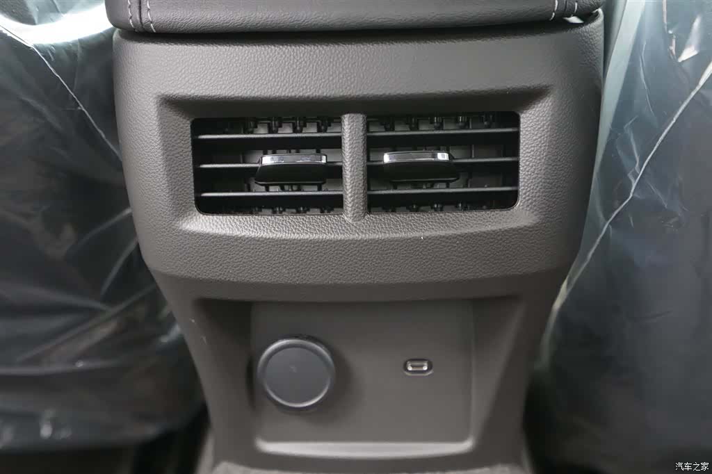 Cadillac CT5, 2026 15