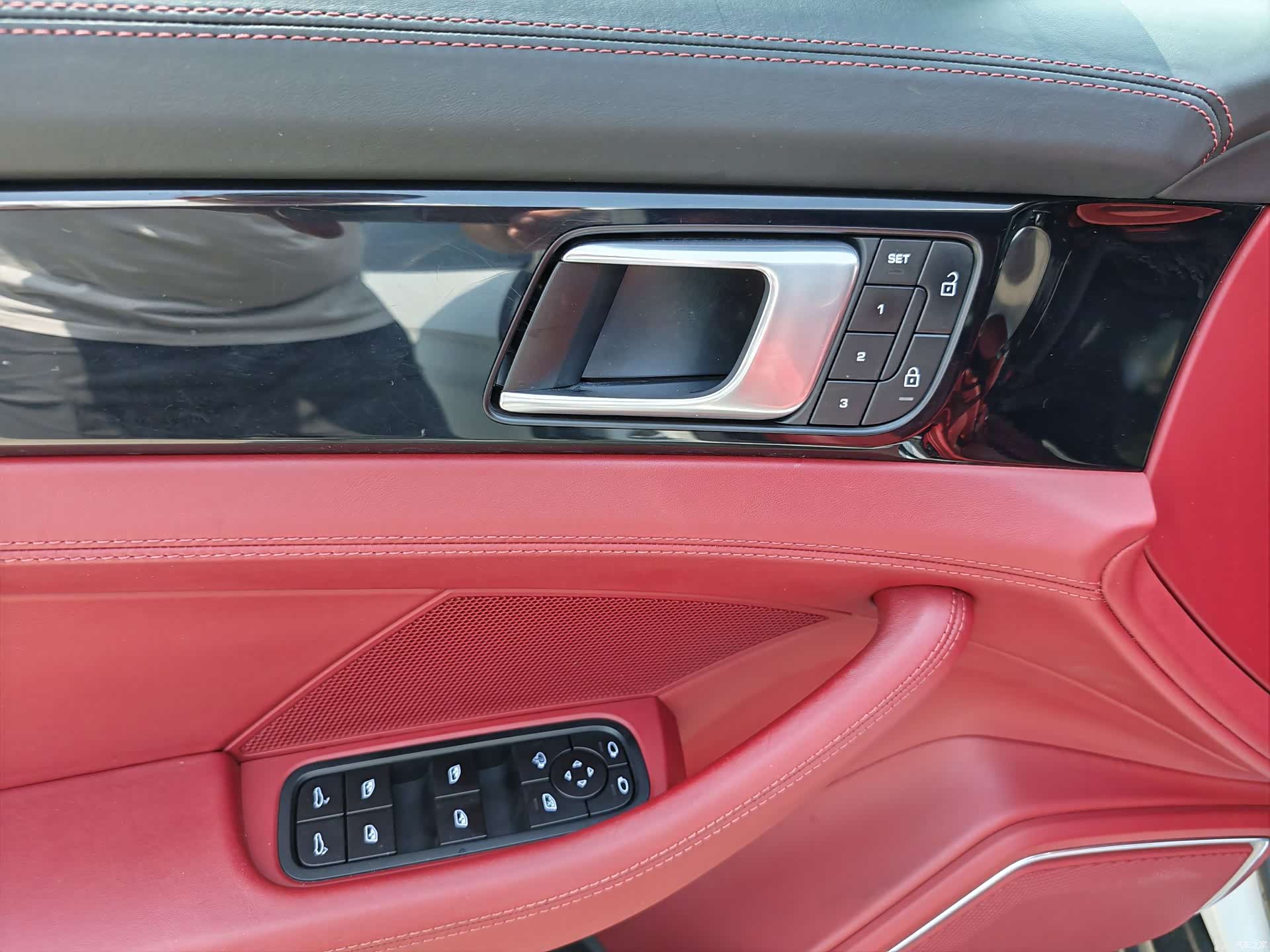 Porsche Panamera, 2023 6