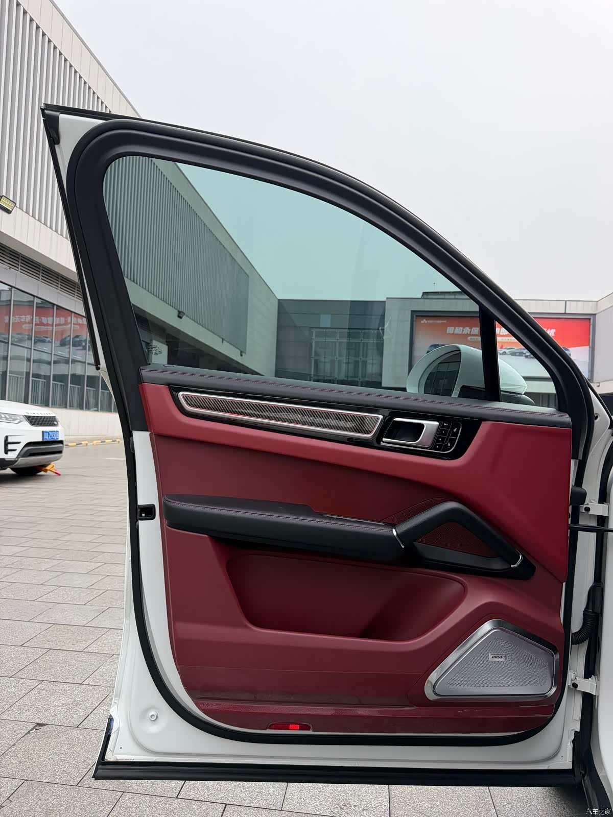 Porsche Cayenne, 2019 все фото