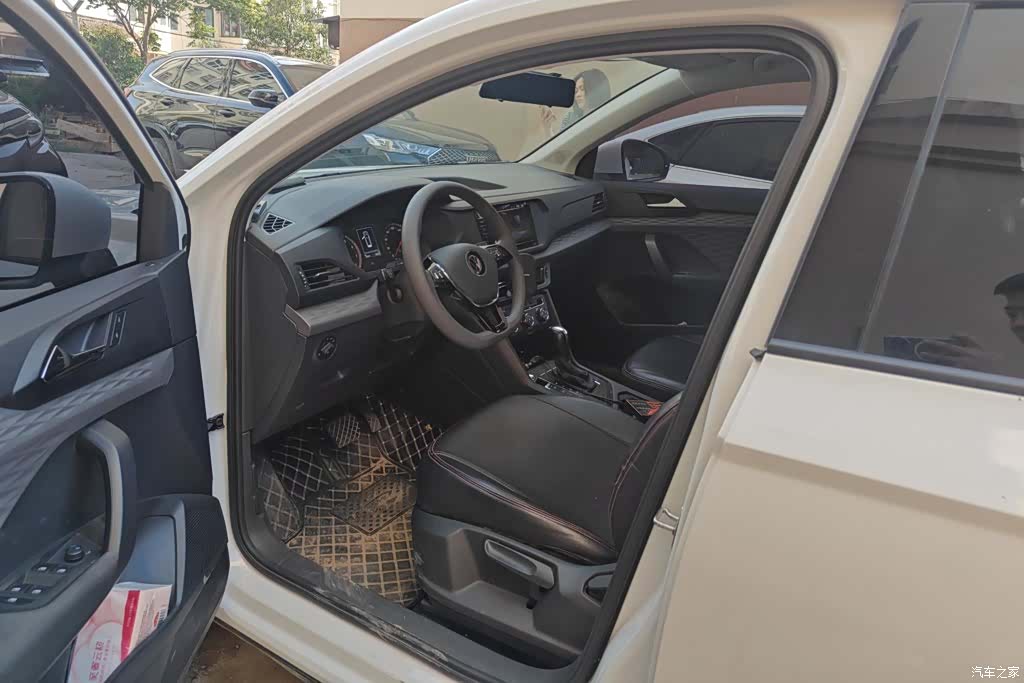 Volkswagen Tharu, 2021 9