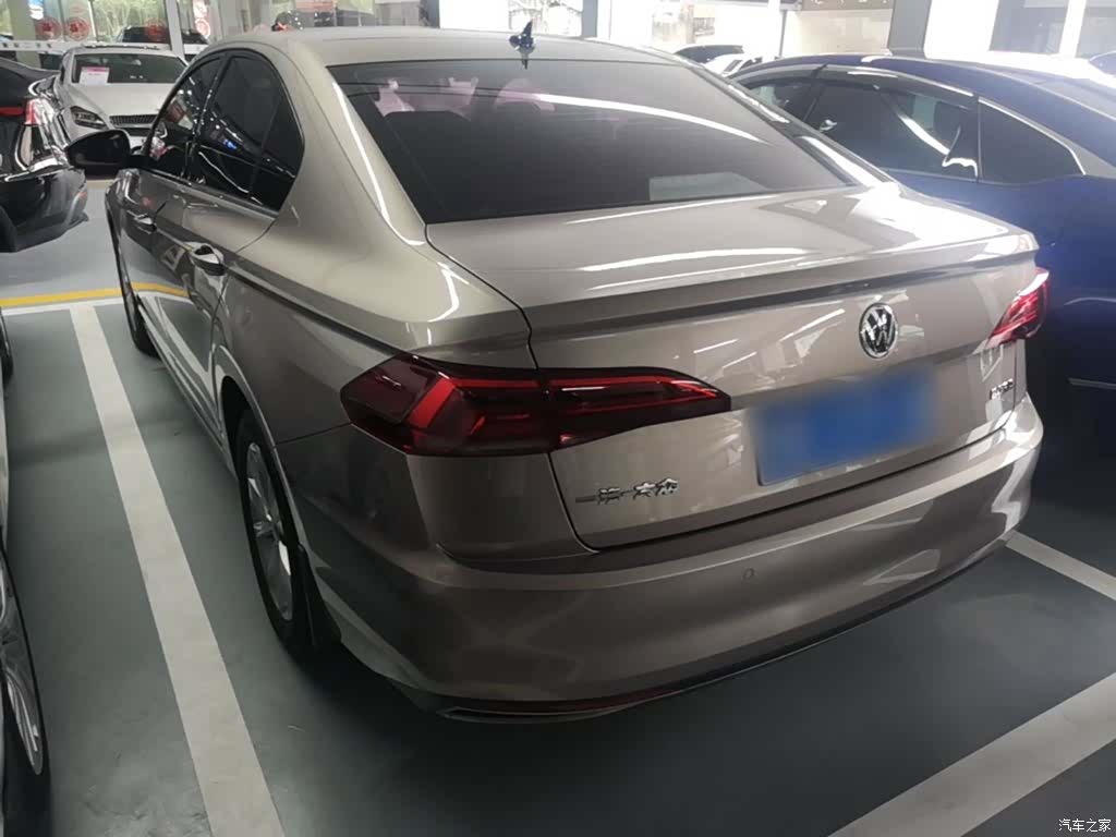 Volkswagen Bora, 2018 все фото