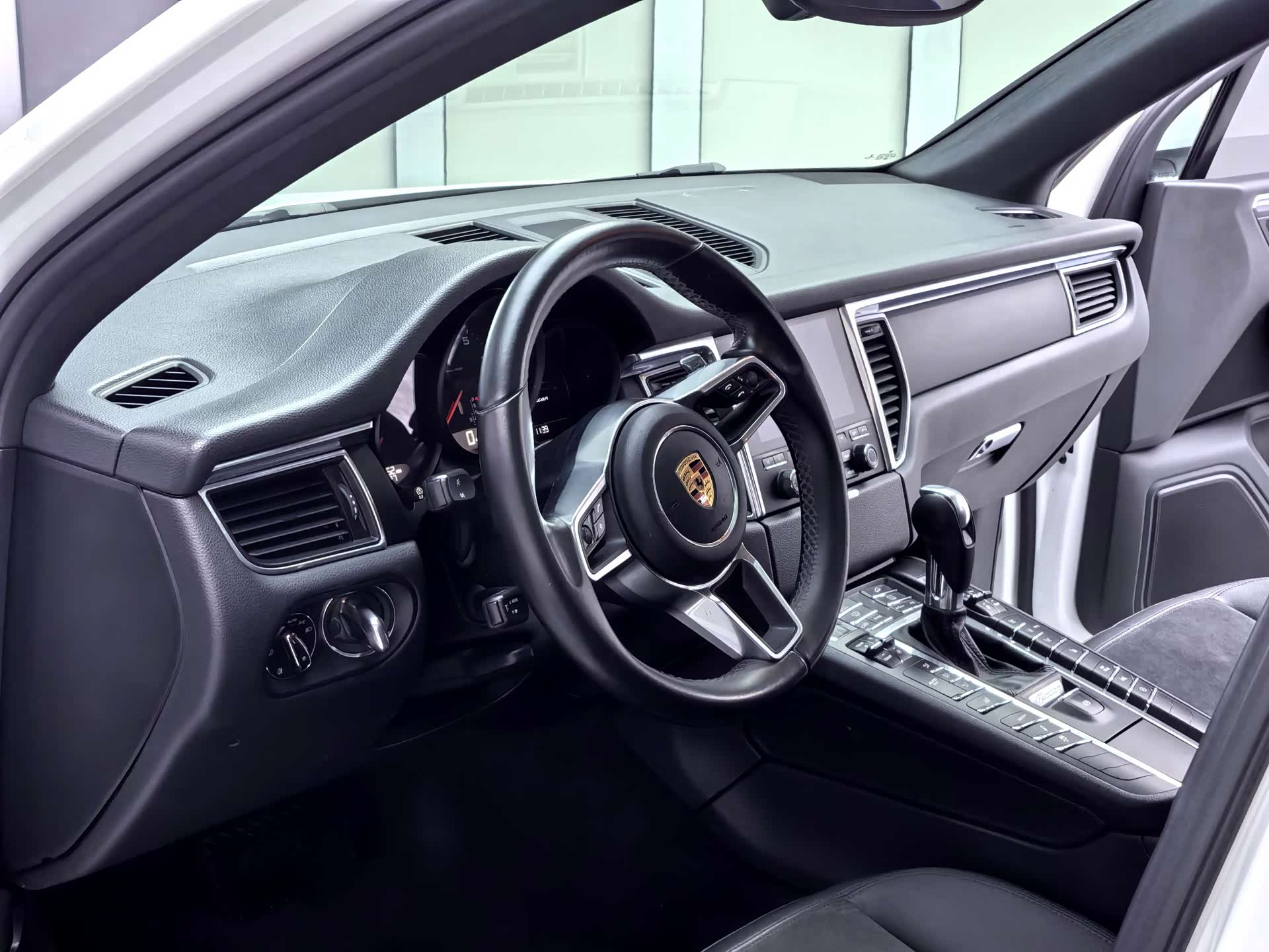 Porsche Macan, 2016 6