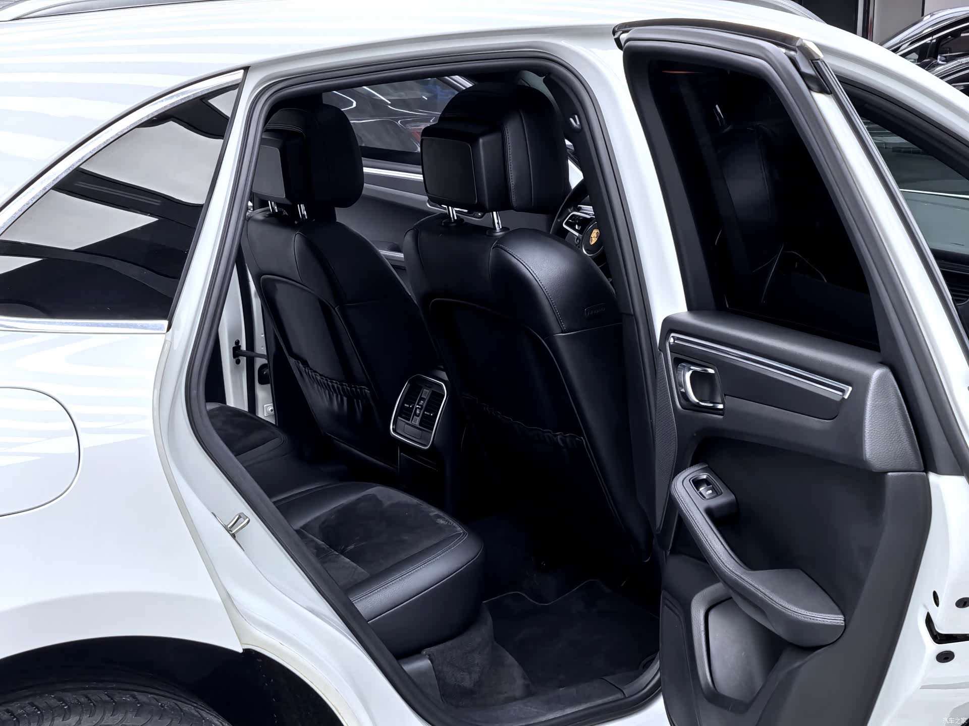 Porsche Macan, 2016 10