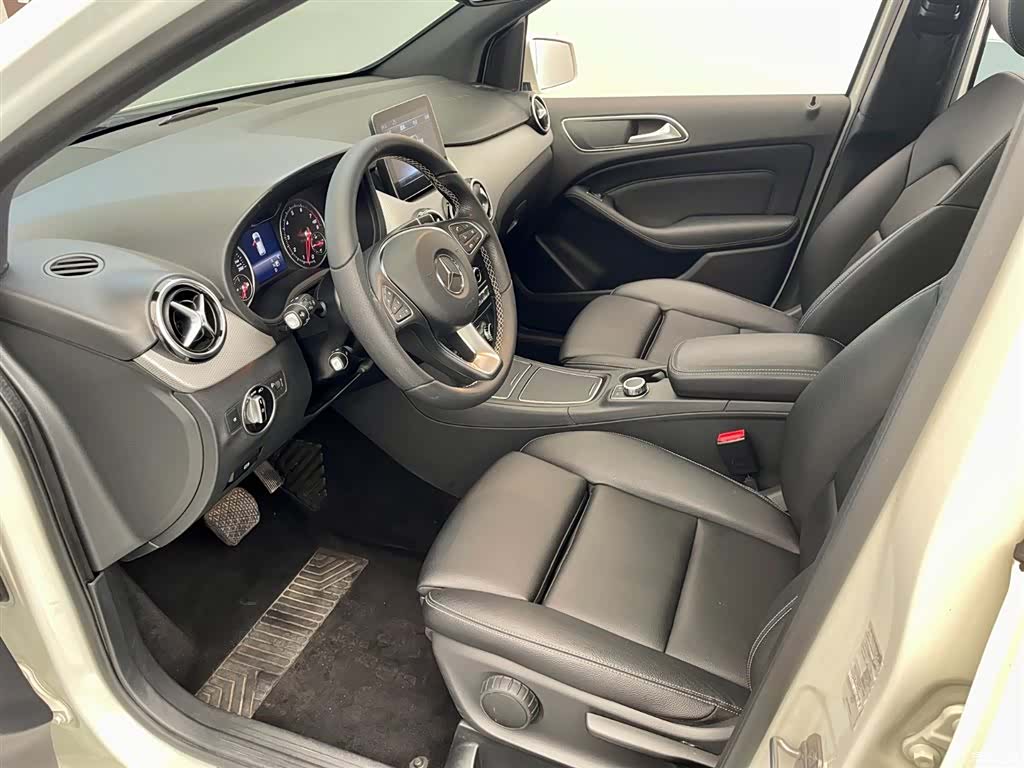 Mercedes-Benz B-Class, 2019 6