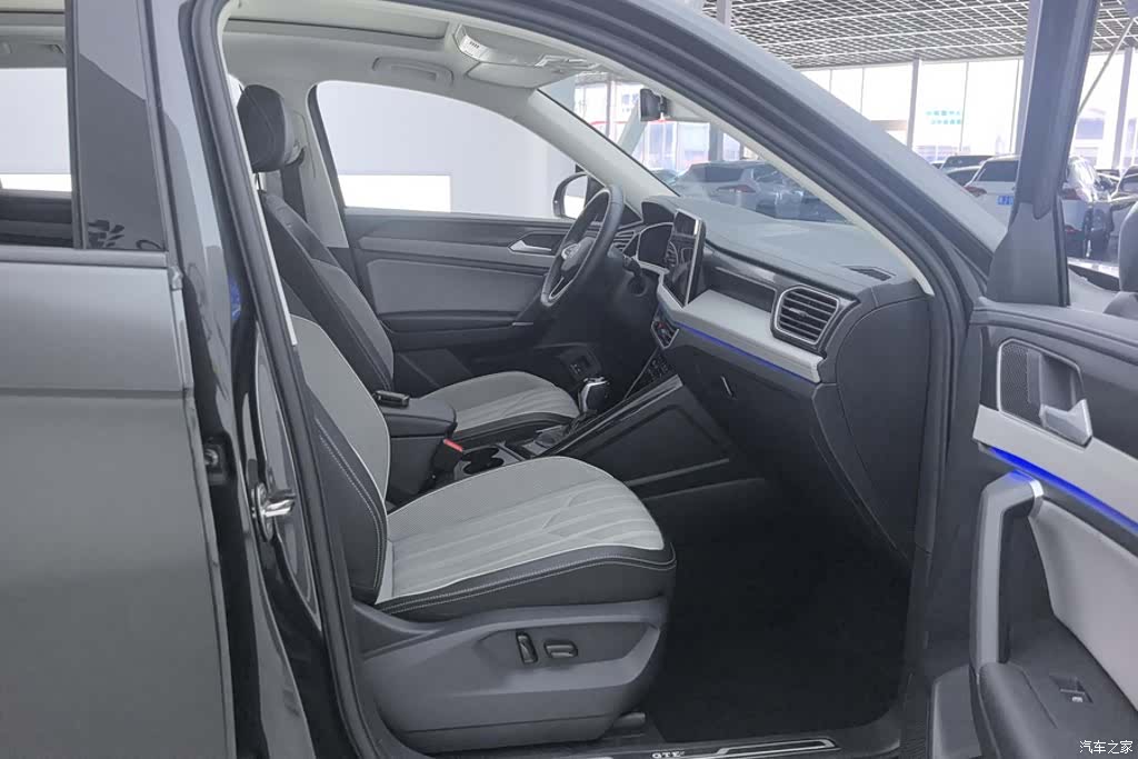 Volkswagen Tayron, 2023 8