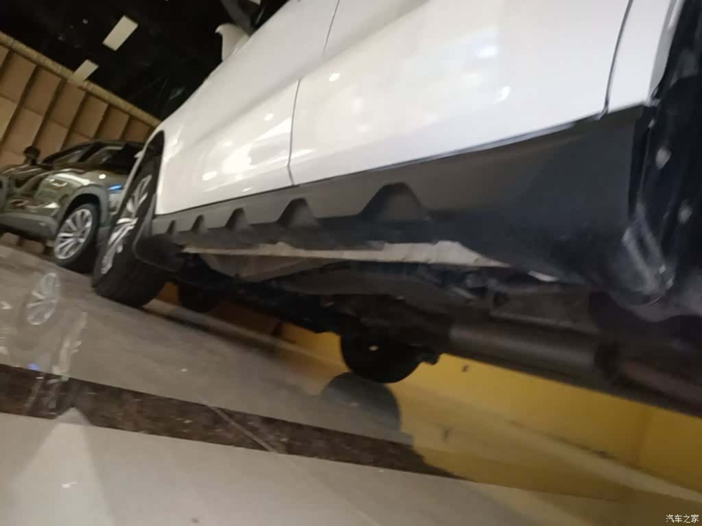 Geely X6, 2023 22