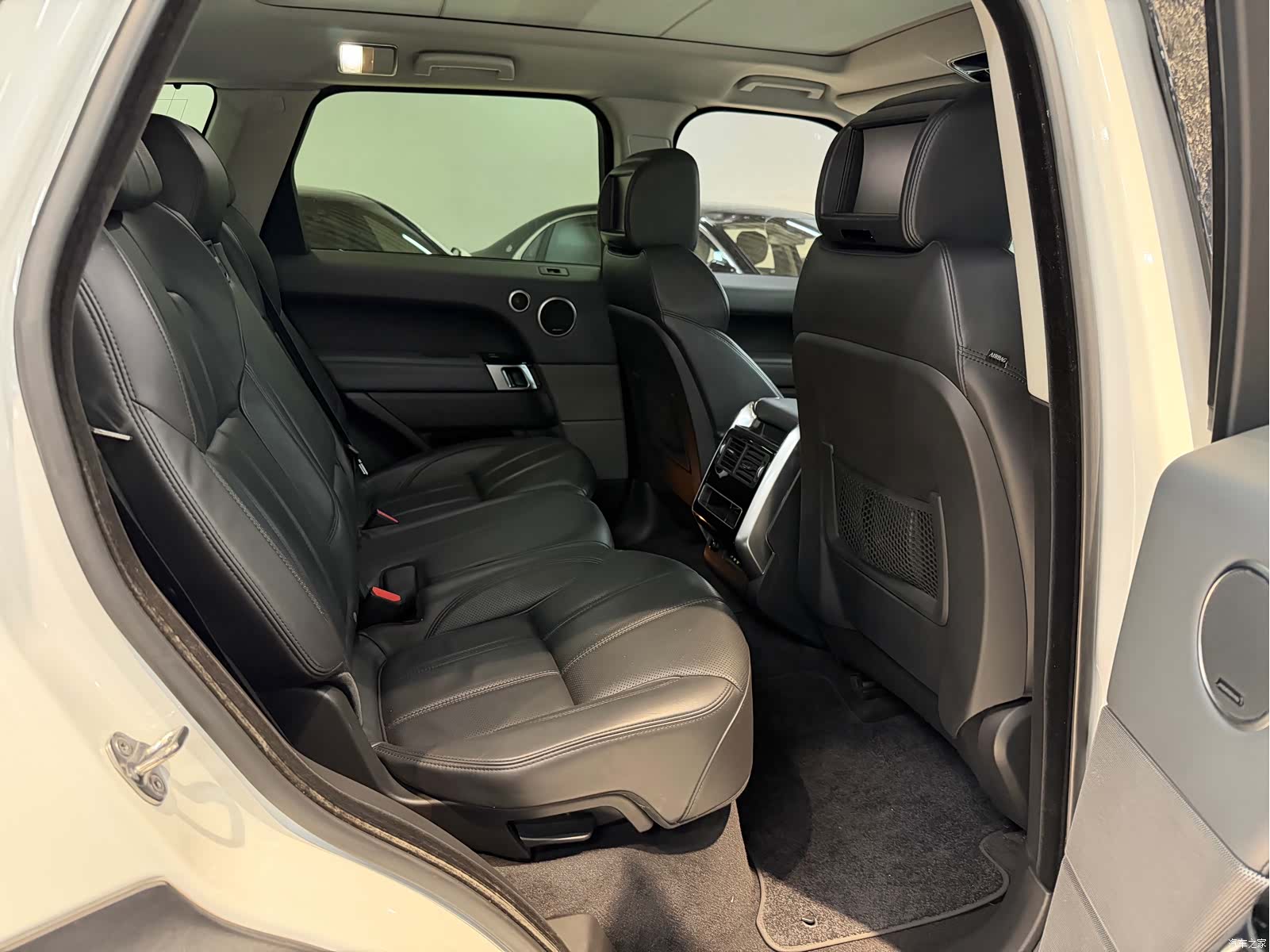 Land Rover Range Rover, 2015 16