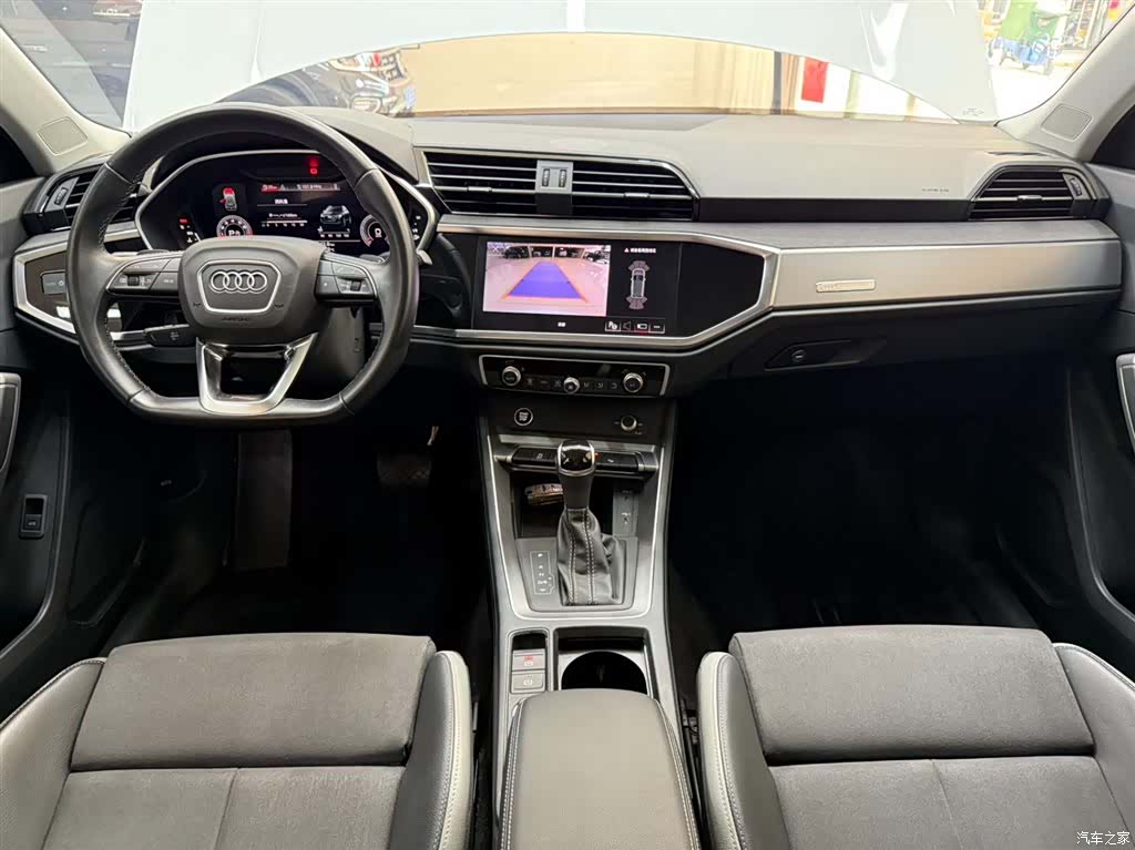 Audi Q3, 2023 20