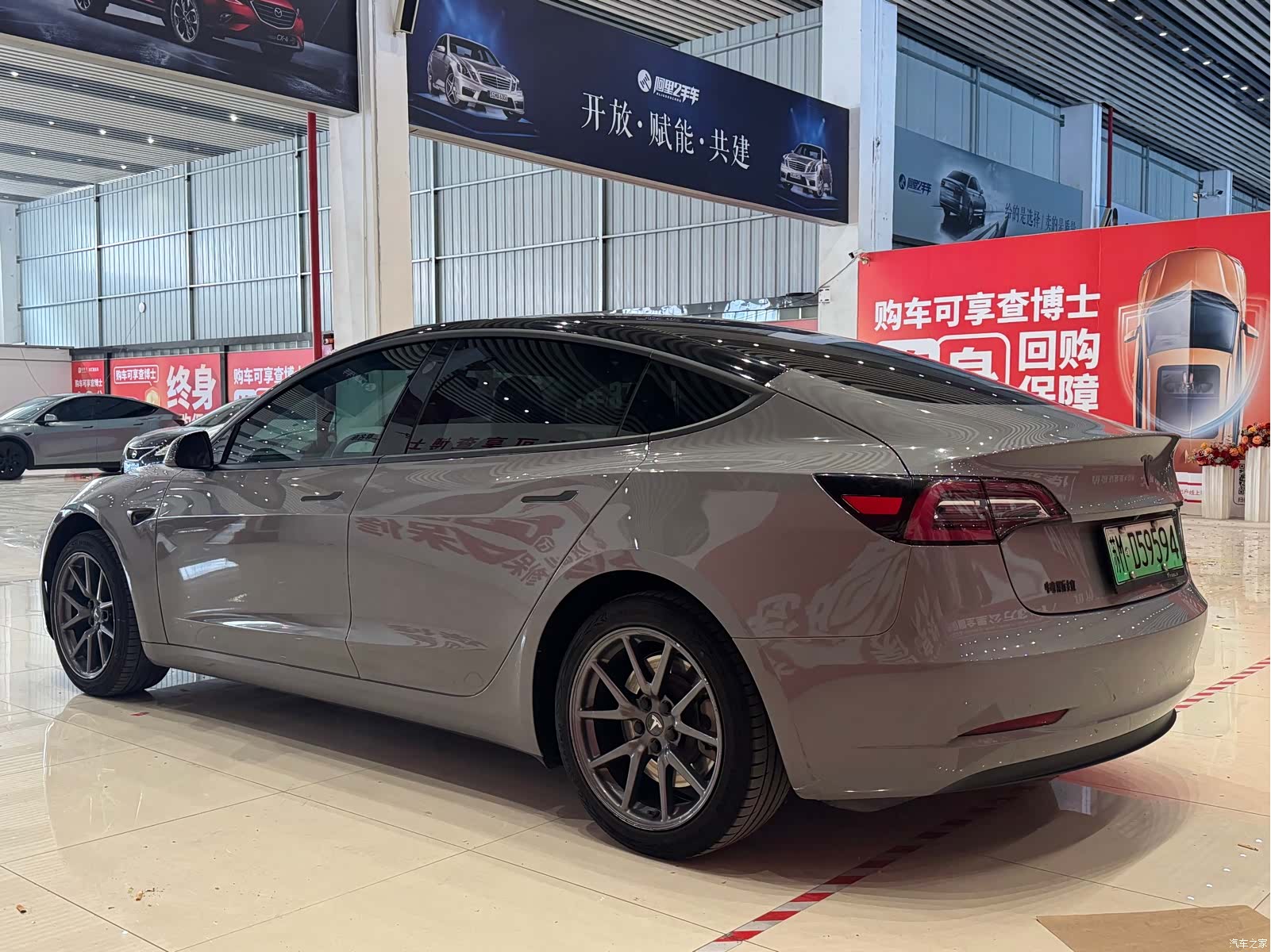 Tesla Model 3, 2020 6