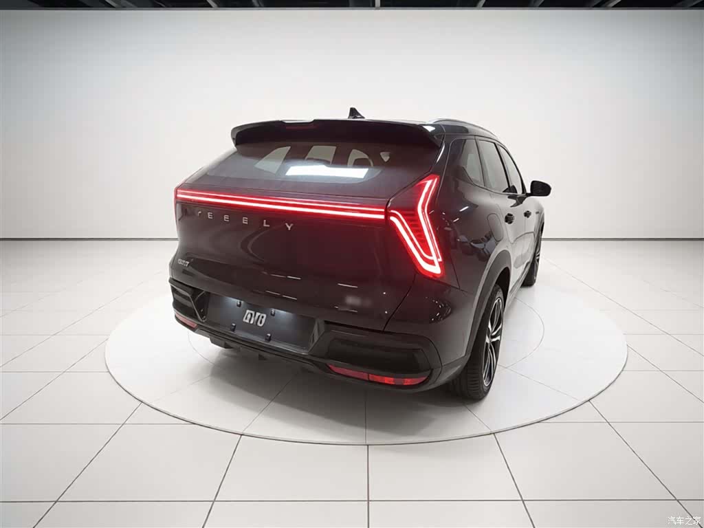 Geely Boyue, 2026 все фото