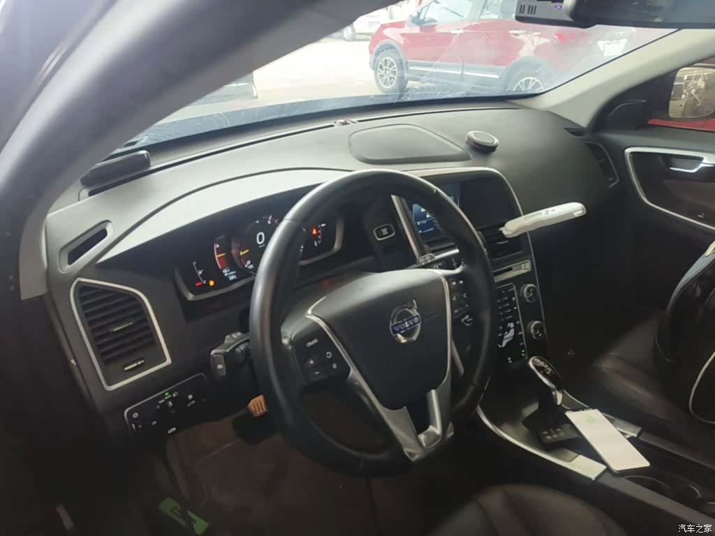 Volvo XC60, 2015 10