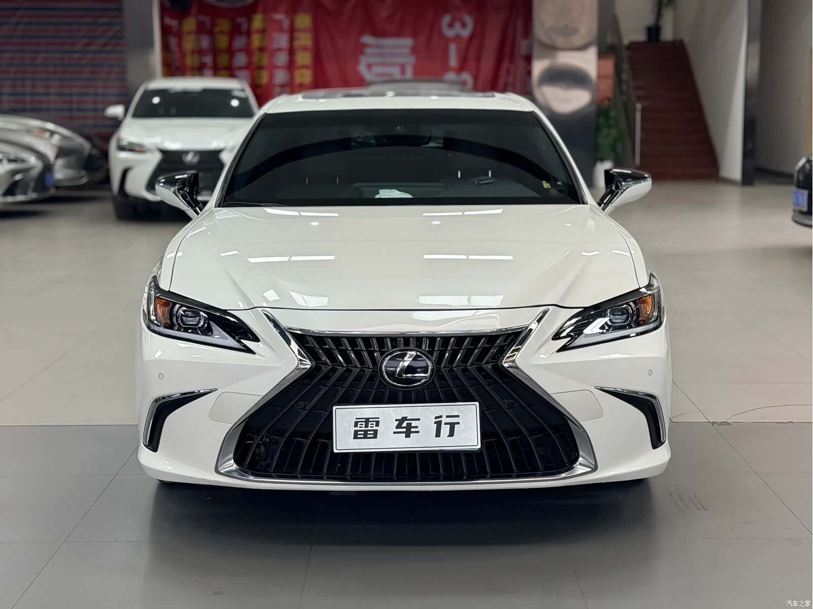 Lexus ES, 2024 2