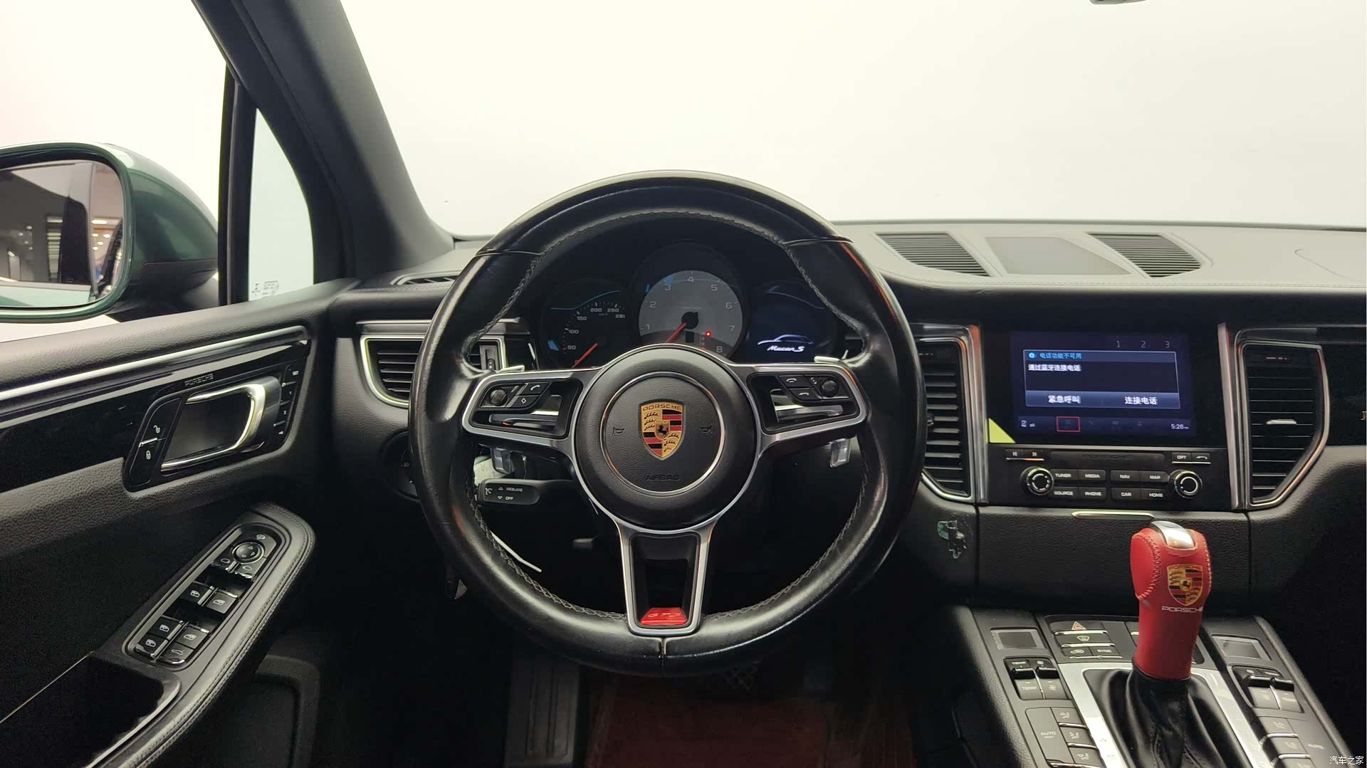 Porsche Macan, 2018 10