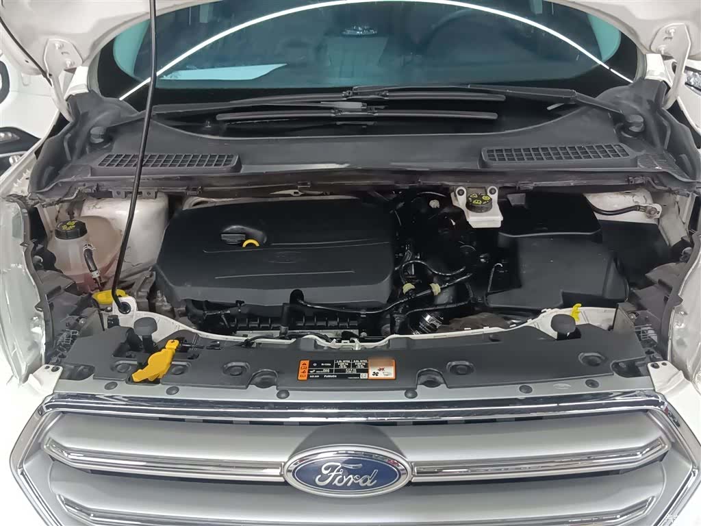 Ford Kuga, 2017 20