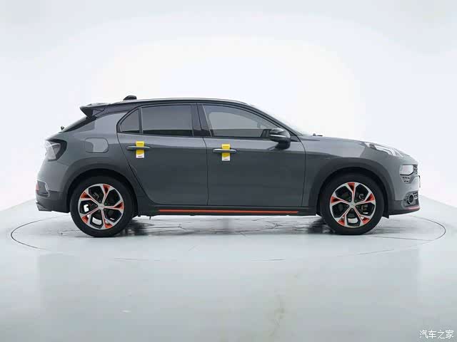 Lynk & Co 01, 2018 7