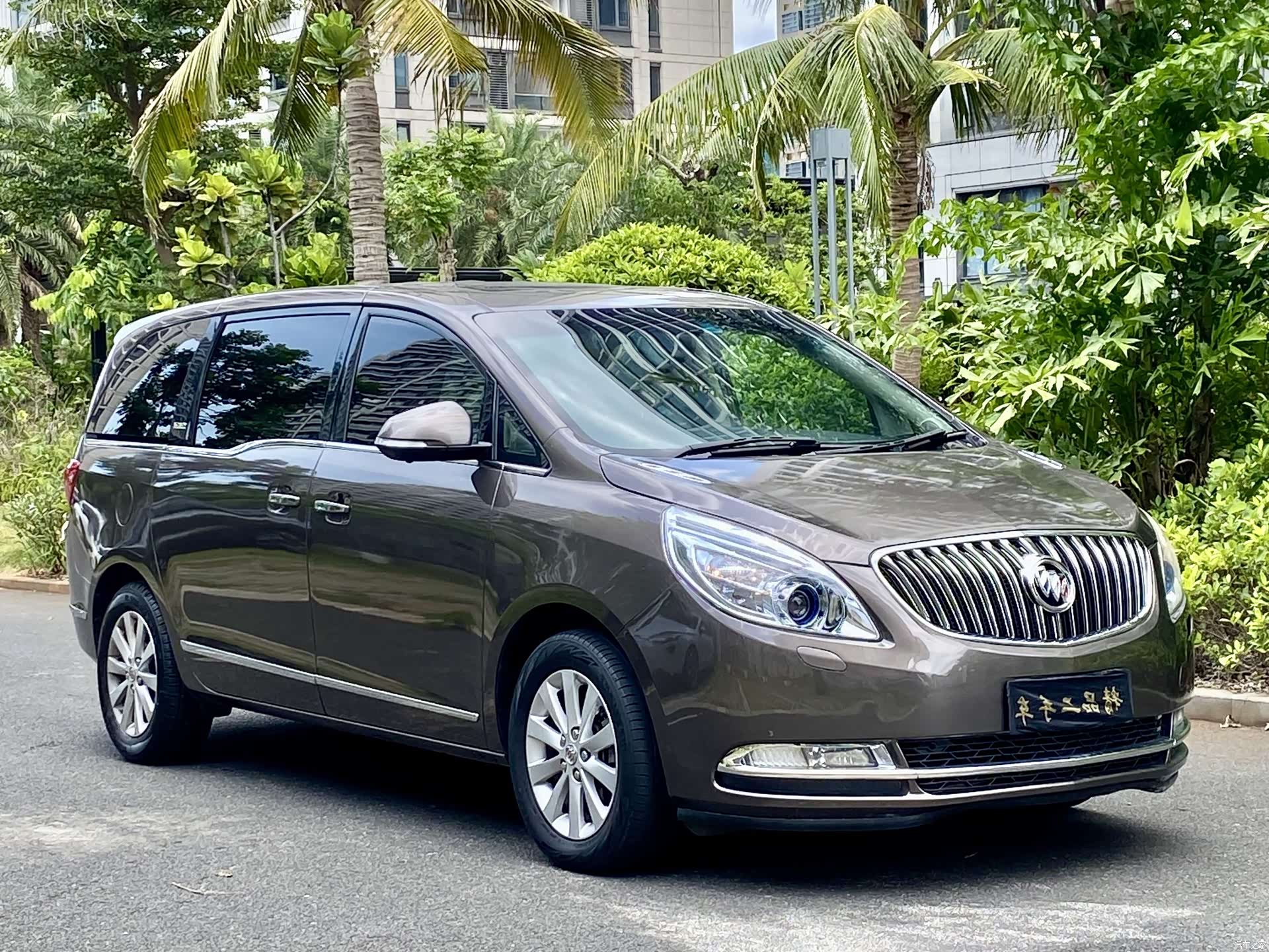 Buick GL8, 2016 3