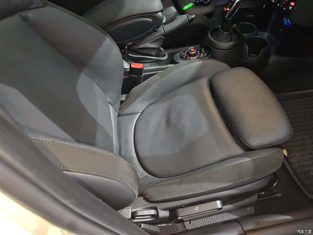 Mini Cooper, 2021 19