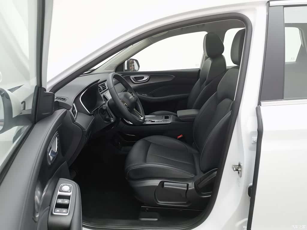 Roewe RX5, 2025 10