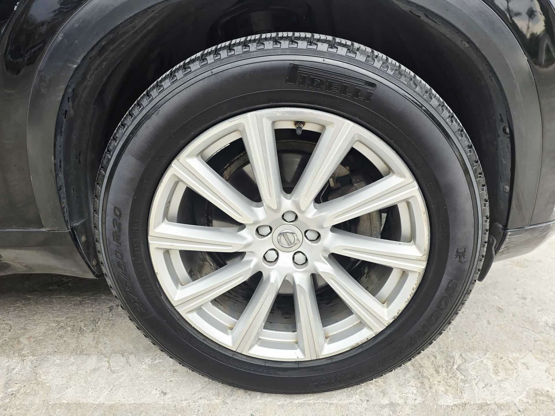 Volvo XC90, 2018 11