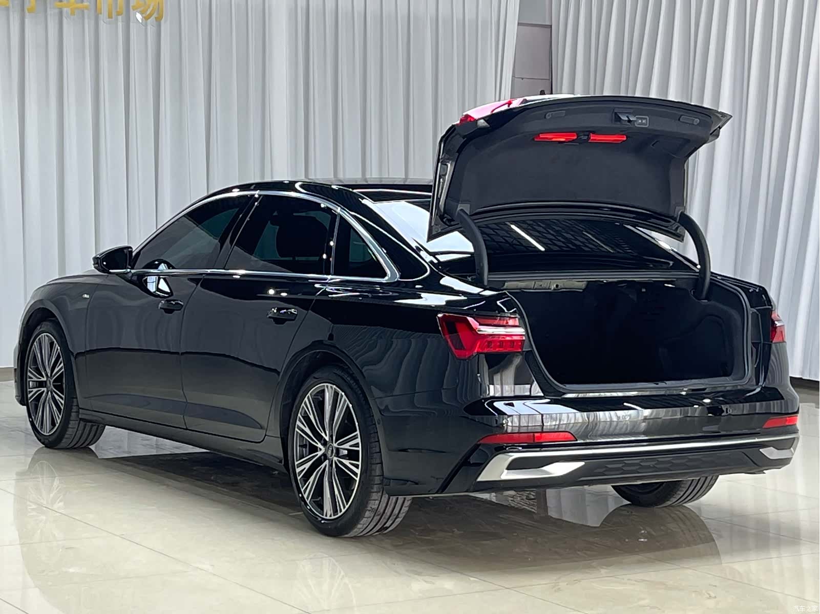 Audi A6L, 2024 8