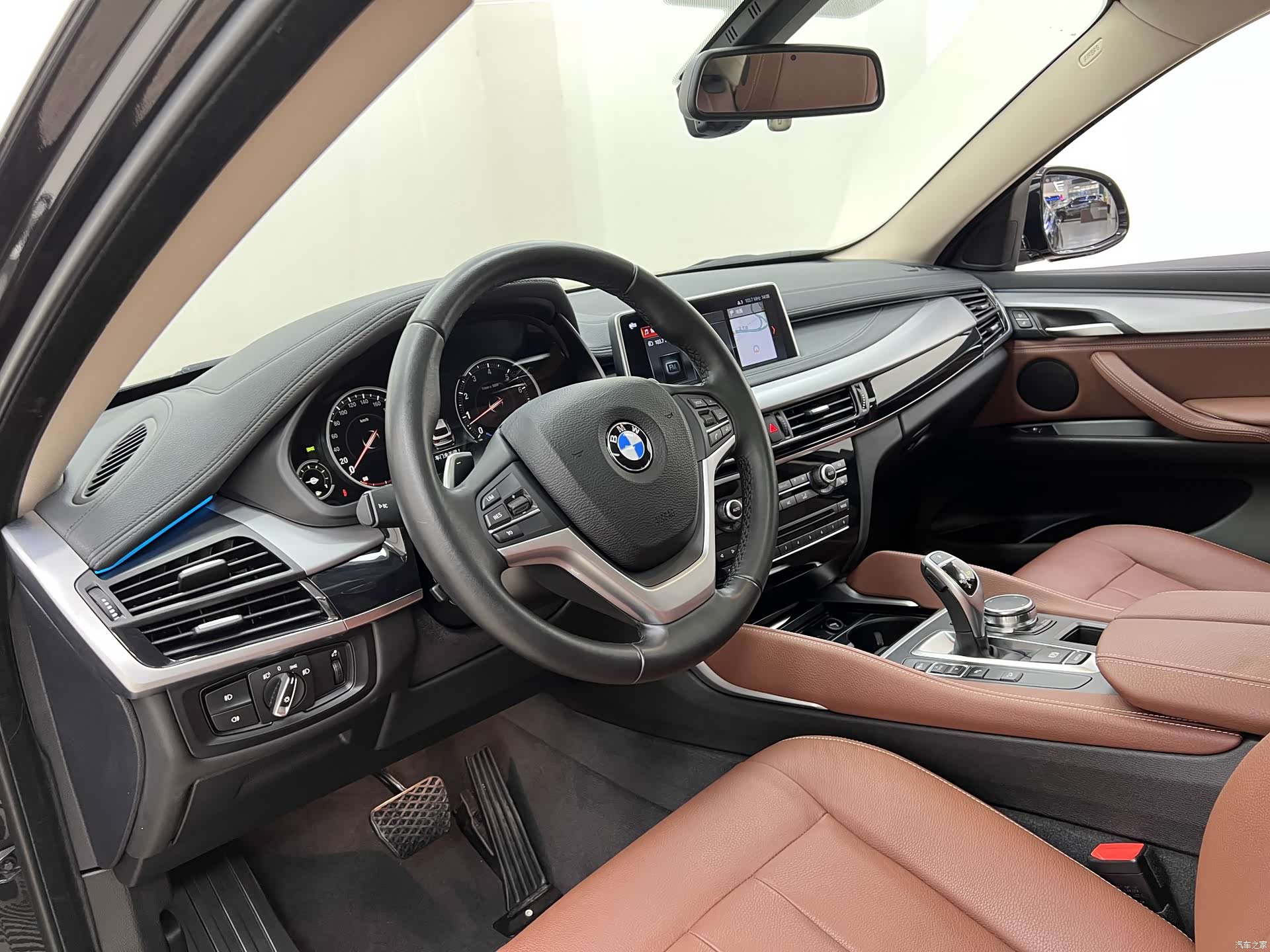 BMW X6, 2019 10
