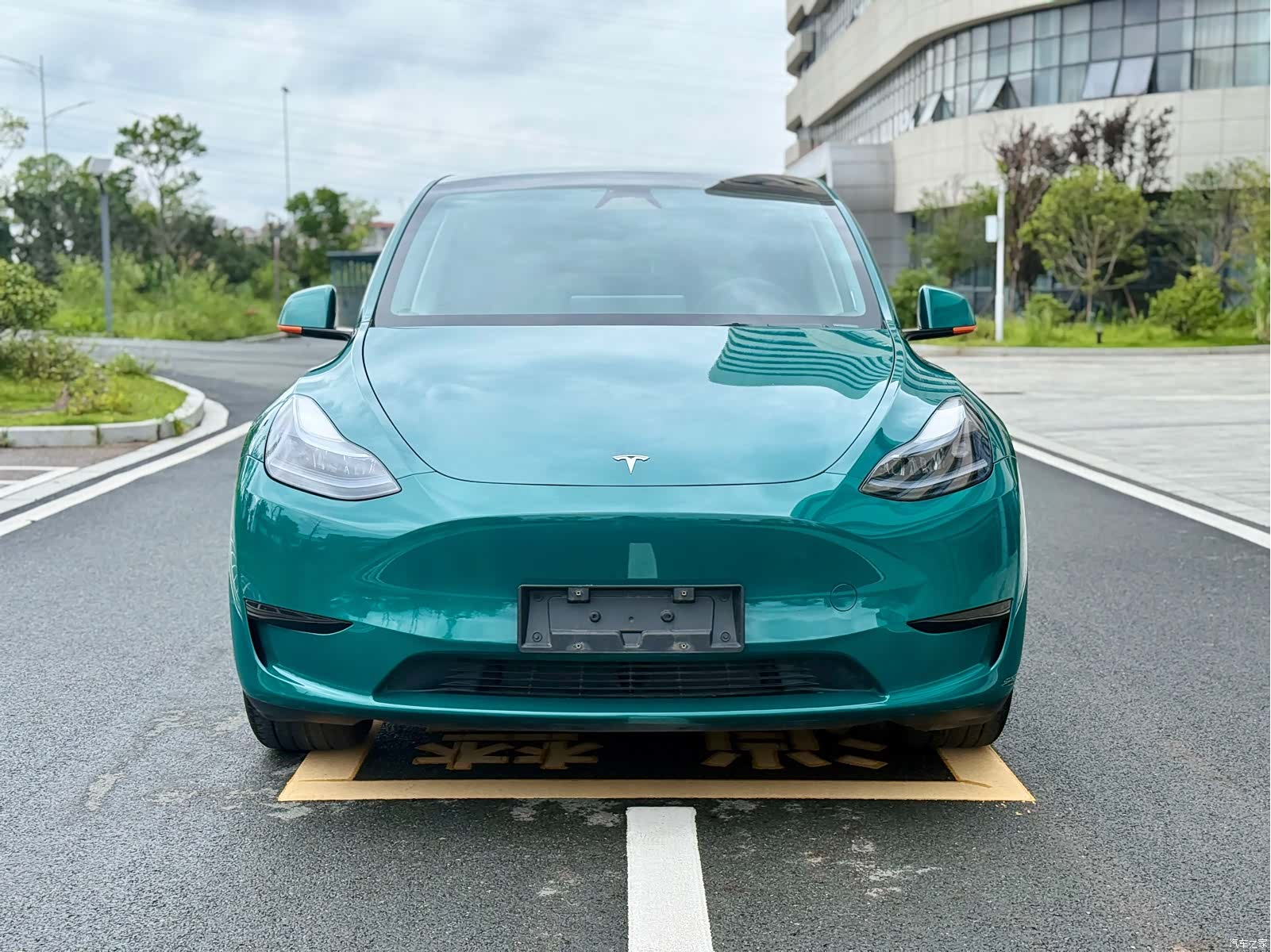 Tesla Model Y, 2024 2