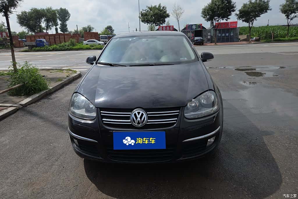 Volkswagen Sagitar, 2012 2
