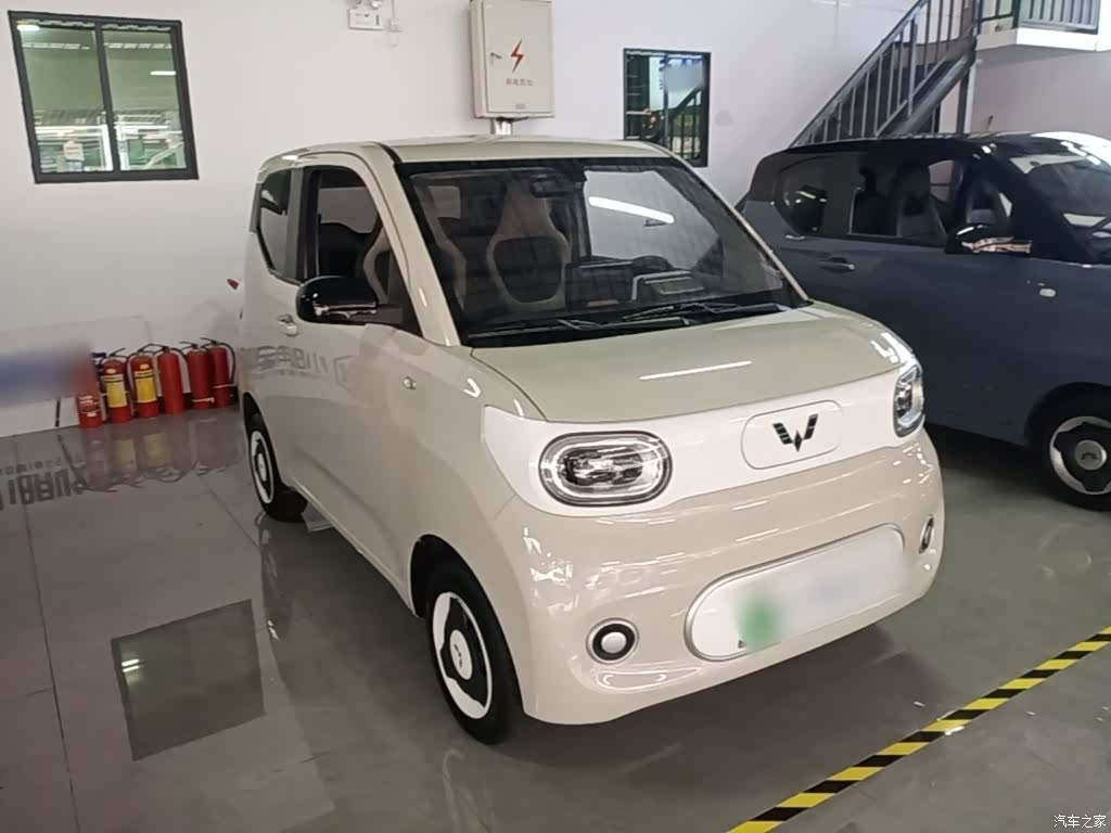 Wuling MINIEV, 2024 4