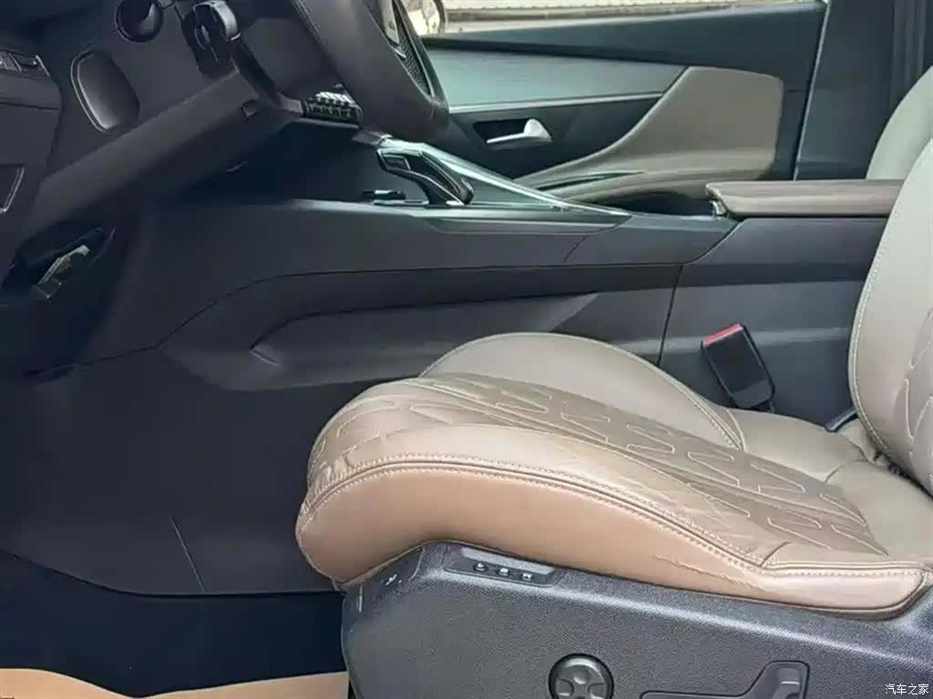 Peugeot 5008, 2017 6
