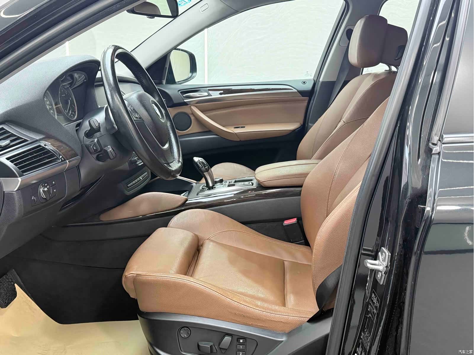 BMW X6, 2012 6
