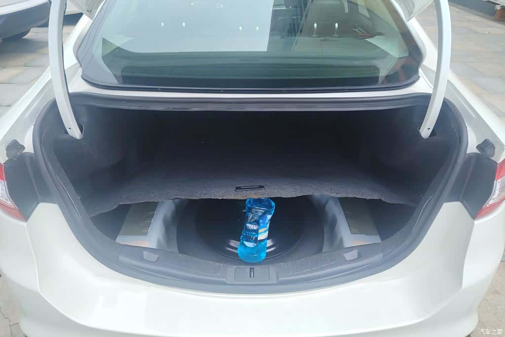 Ford Mondeo, 2016 4