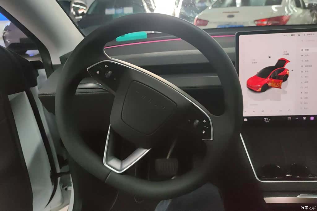 Tesla Model Y, 2025 15