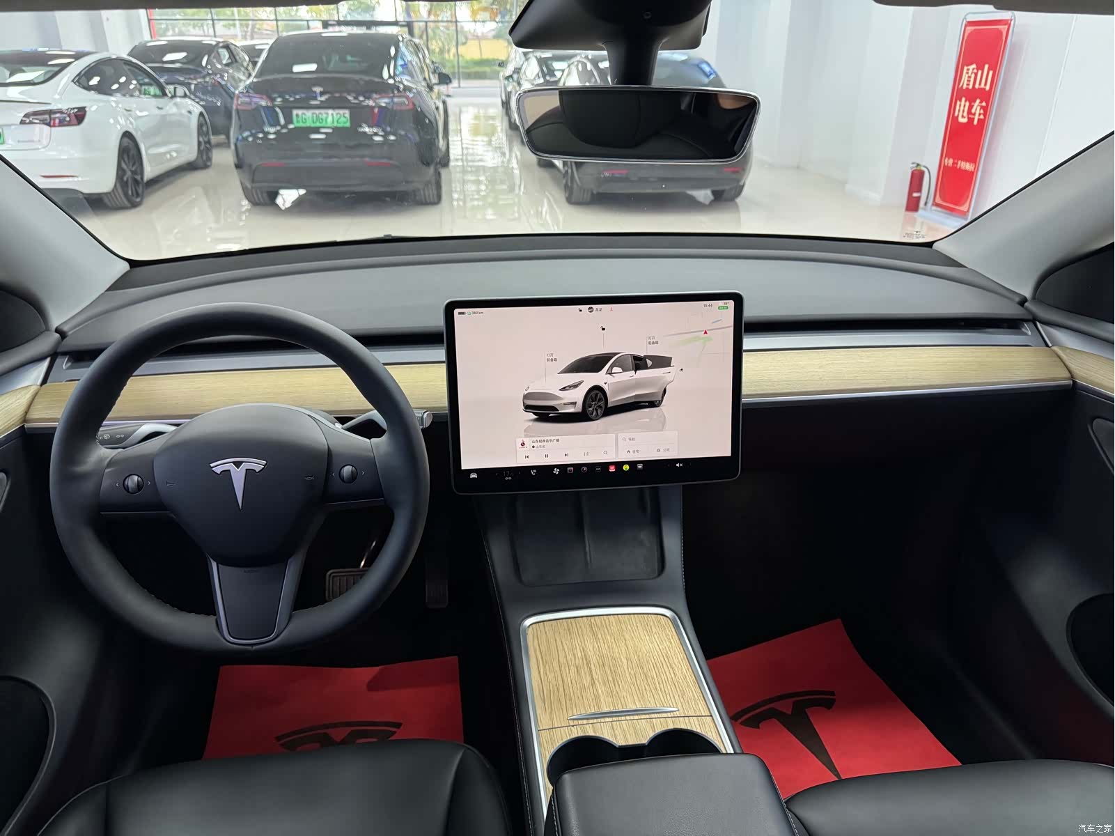 Tesla Model Y, 2022 6