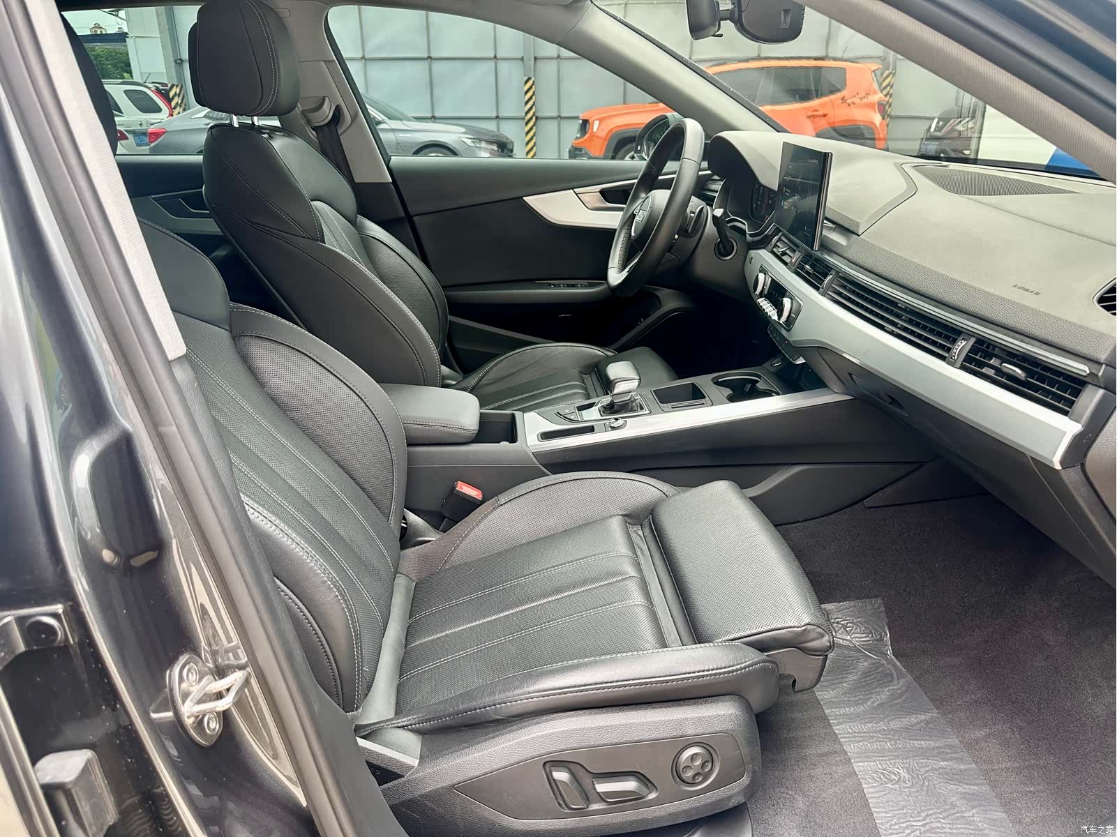 Audi A4L, 2023 12