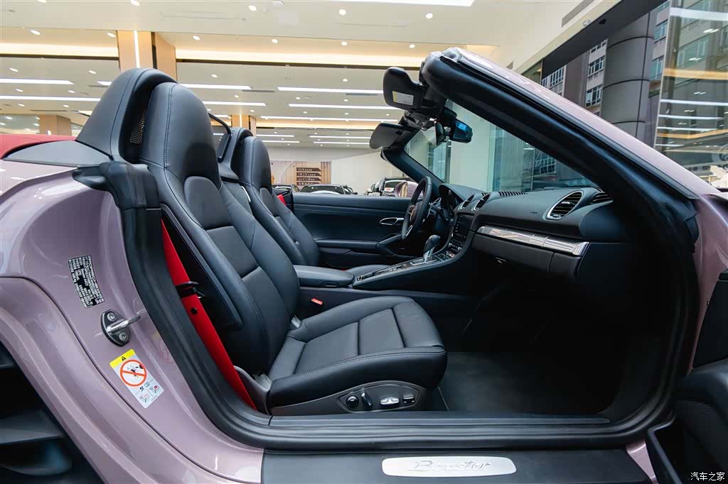 Porsche Boxster, 2023 33